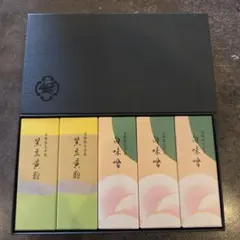 とらや羊羹　黒豆黄粉・白味噌　 京都限定のサムネイル