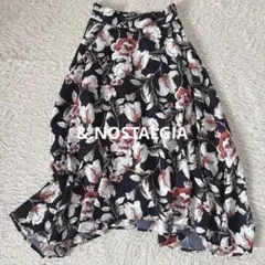 美品　&.NOSTALGIA 花柄　ロングスカート ネイビーのサムネイル