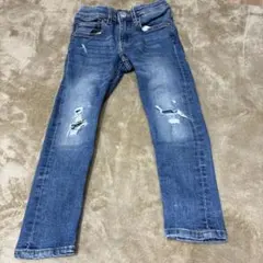 Item thumbnail for item 9c707182-2ca8-43c6-bc47-b8c810ce8ba7