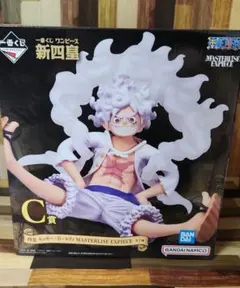 ワンピース 一番くじ 新四皇 C賞 ニカ ルフィ