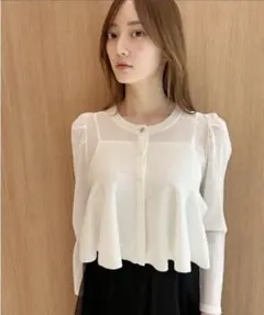 CELFORD セルフォード クロップドペプラムカーディガン　white