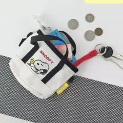 海外限定SNOOPY スヌーピー PEANUTS ポーチショルダーバッグ