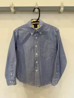 青のボタンダウン長袖シャツ