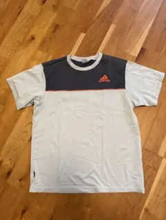 adidas Tシャツ