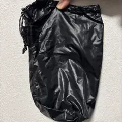 ブラック ナイロン 巾着袋のサムネイル