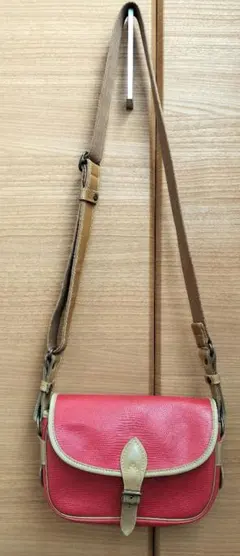 Item thumbnail for item 15621ba9-0593-467e-9c03-362cb06279b2