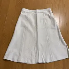 ケテイ　ホワイトフレアスカートのサムネイル