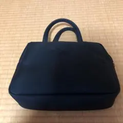 激安最終値下げ‼️HANAE MORI 黒ハンドバッグ