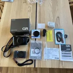 防湿庫保管美品RICOHGRⅢxurbanEditionコンパクトデジタルカメラ