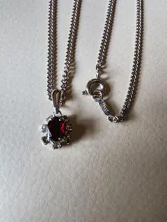 ネックレス ストーン