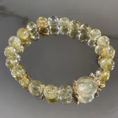 【高品質リビアングラス】多面カットのハートチャーム付き♡デザインブレスレット✨️ 高品質リビアングラス】多面カットのハートチャーム付き♡デザイン
