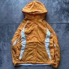 コロンビア　マウンテンパーカー　刺繍　古着