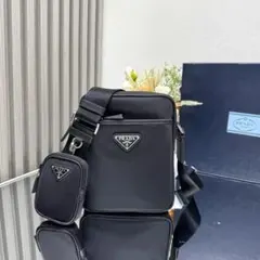 PRADA プラダ ショルダーバッグ ブラック
