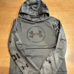 UNDER ARMOUR グレー パーカー YMD/M