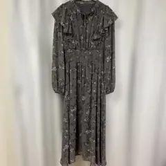 フラワープリント長袖ワンピース グレー