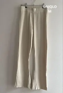 【美品】GU ジーユー リブフレアニットパンツ　白 ナチュラル