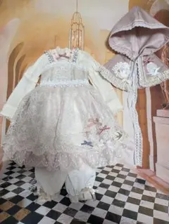 Item thumbnail for item d2f61c2a-4729-4f9b-a17d-7b84ec336bef