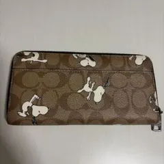COACH コーチ 長財布 スヌーピーコラボ シグネチャー 財布のサムネイル