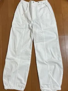 GU コクーンジョガープルオンパンツ