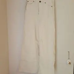 未使用☆Lee ホワイト ワイドパンツ(コーデュロイ)