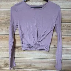 最終価格【新品】【ヨガウェア】クロップ丈 トップス 長袖 ピンク スポーツウェア