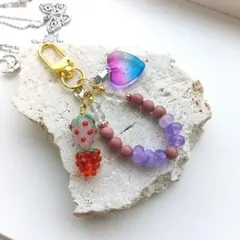 Item thumbnail for item 58ebe9b4-6b47-41b9-83f5-2b3f21c35e52