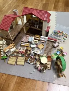 シルバニアファミリー 赤い屋根をお家・家具・人形セット