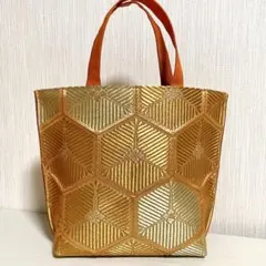 Item thumbnail for item ed9f46ae-0084-4219-8260-a8936b4c8000