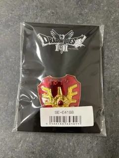 ロトの盾　ピンバッジ