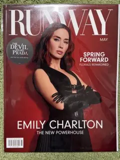 l*y様 プラダを着た悪魔2 エミリー表紙 RUNWAY | Mercari
