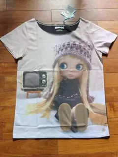COYSEIO X BLYTHE GRAPHIC T-SHIRT LIGHT - メルカリ
