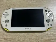 PS Vita PCH-2000 メモリーカード8GB 携帯ケース・ソフト付き