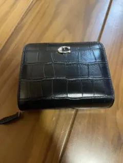 ★COACH★黒いレザー二つ折り財布