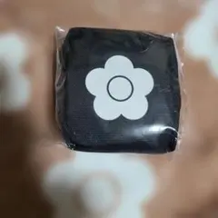 MARY QUANT ミニポーチ