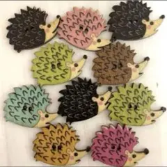 新品未使用　ハリネズミ 10個　ランダム　ウッドボタン