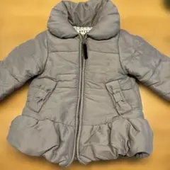 美品　BREEZE 100サイズ　グレー フリル付き中綿コート　あったかい