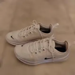 Nike Air ホワイトスニーカー