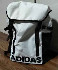 アディダス　ADIDAS　白　リュック　バックパック ホワイト/ブラック