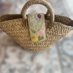 未使用　joujou 刺繍フラップ付き かごバッグのサムネイル