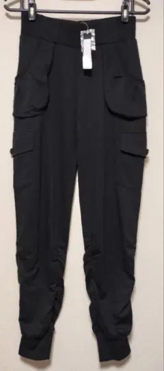 スウェットシャーリングカーゴパンツ