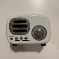 DAISO Bluetoothブルートゥースレトロラジオ型スピーカー