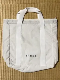 THREE スリー　クーラートートバッグ　ノベルティ　ホワイト