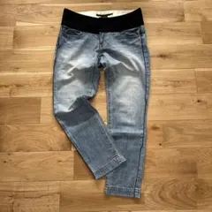 Item thumbnail for item f5b647d3-11be-4e20-b09c-69e5357fd4c2