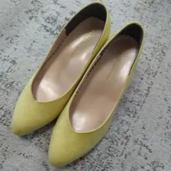 イエロースエード調 パンプス 24センチ
