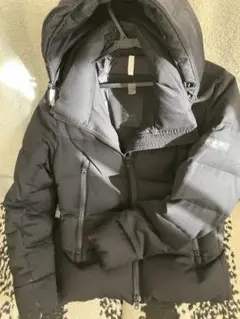 TATRAS ブラックダウンジャケット メンズ