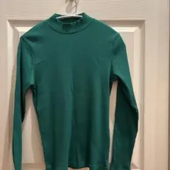 UNIQLOリブハイネックT長袖