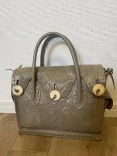 グレースコンチネンタル　カービングバッグ