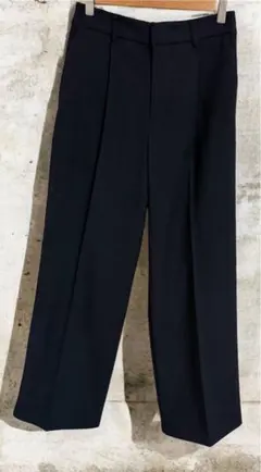 無印良品　ストレッチタックワイドパンツ　ネイビー　サイズM