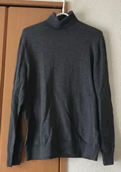 H&M ダークグレー タートルネック Mサイズ