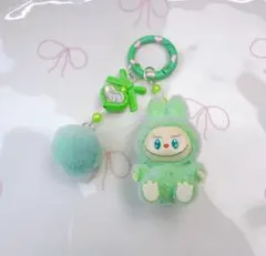 グリーン可愛いミニモンスターLabubuラブブキーホルダーキーリングポンポン付き